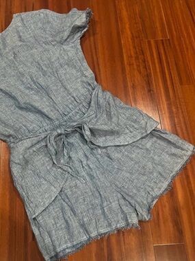 Sanctuary Anthropologie Linen Romper Blue Chambray Wrap Tie One Piece Shorts L